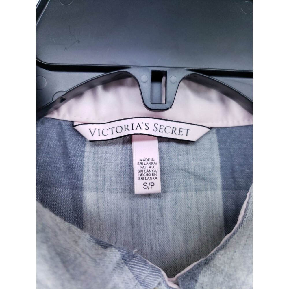 2 Victoria's Secret Shirt Women's Size Small Red Gray Plaid - Picture 7 of 14